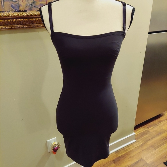 NWOT- BLACK TC SHAPING & SMOOTHING ADJ STRAPS SLIP - Picture 16 of 16